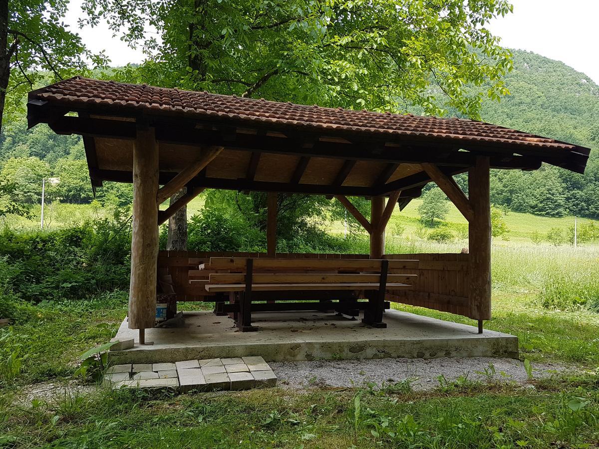הוילה Bihać Eko House Dobrenica מראה חיצוני תמונה