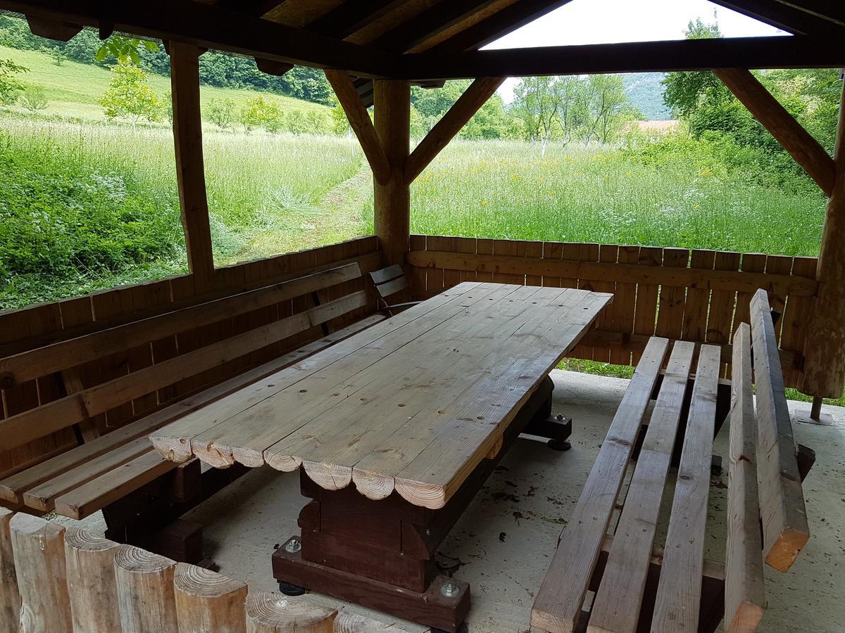 הוילה Bihać Eko House Dobrenica מראה חיצוני תמונה
